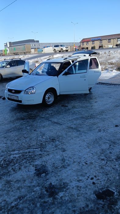 Приора универсал газ-бензин на ходу