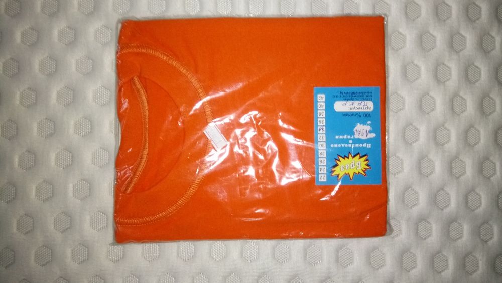 Детска блуза с къс ръкав чисто нова