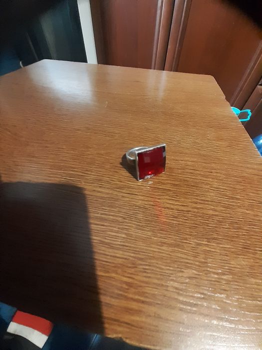 Inel de argint cu piatra