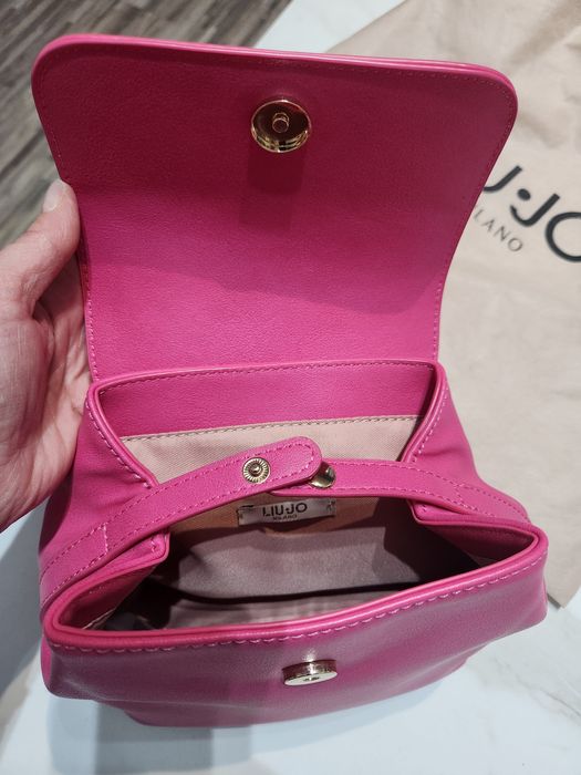 Малка розова раница