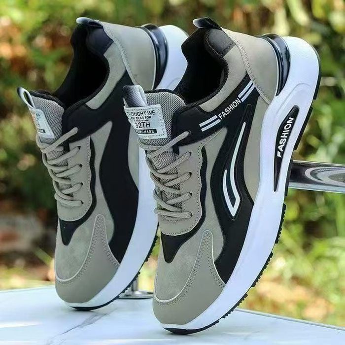 Продам красовки новые