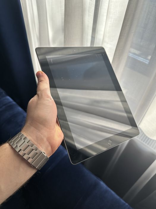 Ipad 4 de 32 gb cu 86% sanatate baterie