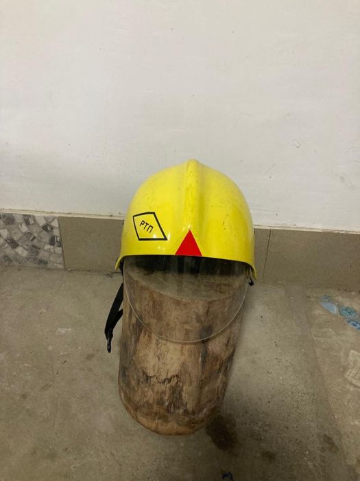 Продаётся боевая одежда пожарного б/у