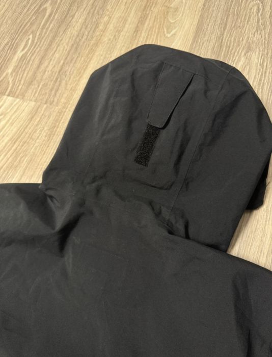 Hardshell Columbia Omni-Tech Packable