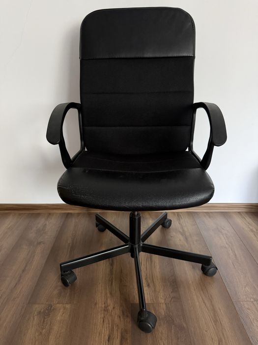 Scaun de birou ergonomic, rotativ