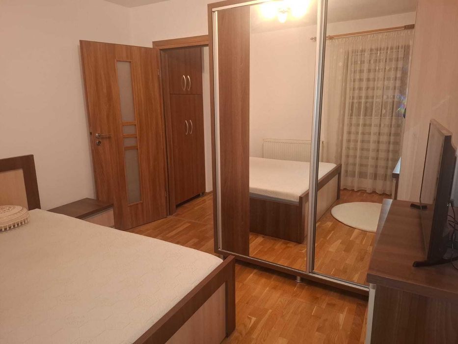 De închiriat apartament 3 camere Doamna Stanca Șelimbar