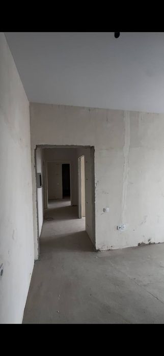 3 hona kvartira sotiladi