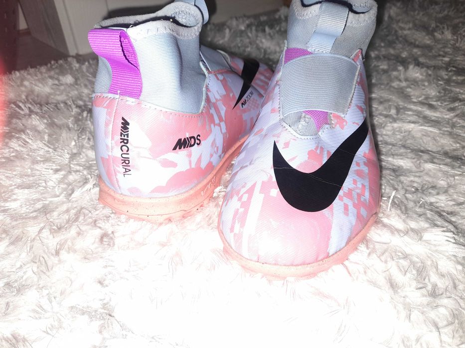 Бутонки  Nike mercuri