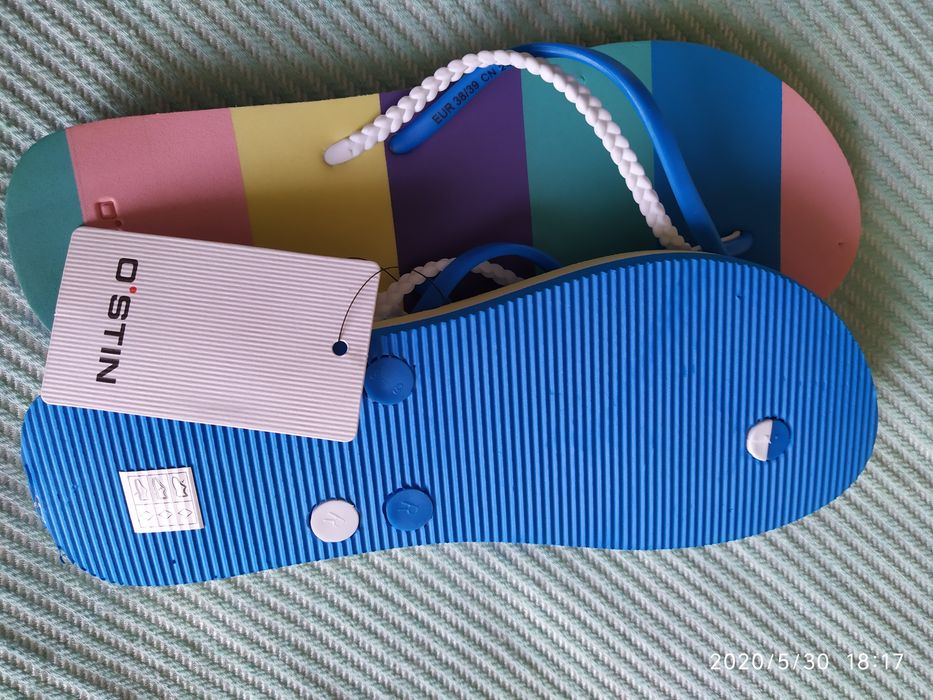 Продам летние шлепки