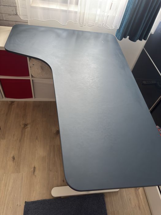 Birou reglabil IKEA BEKANT