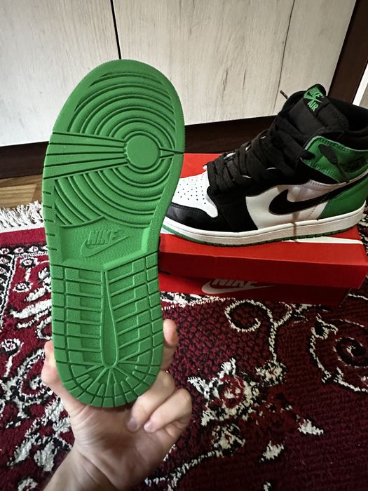 Jordan 1 green lucky 41