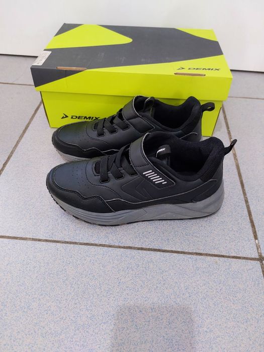Кроссовки Demix оригинал, 36 р.