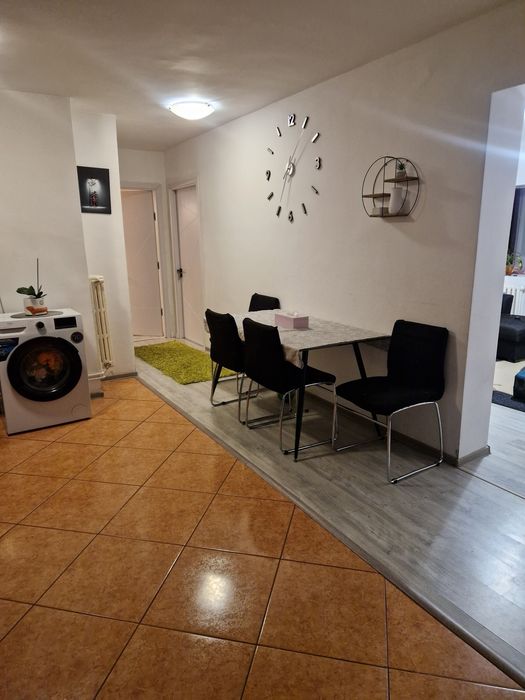 Apartament 4 camere cartier Tudor