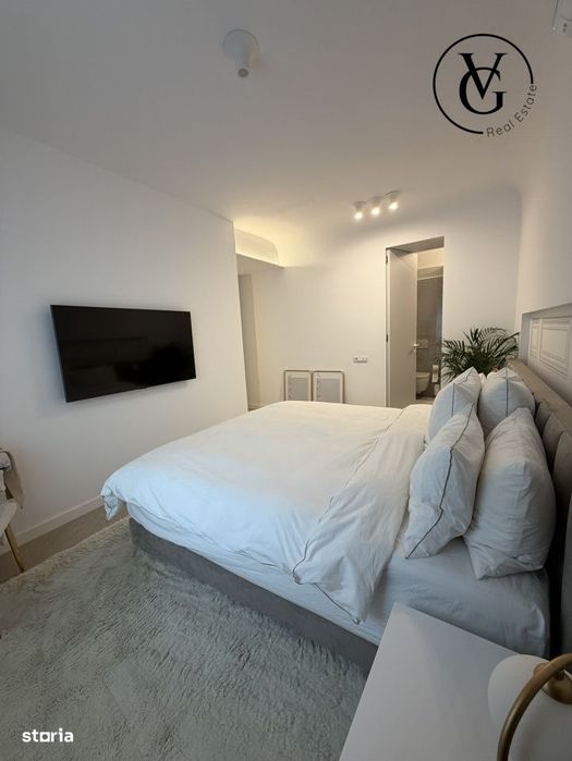 Apartament 3 camere mobilat lux | Cortina North |  Parcare inclusa |