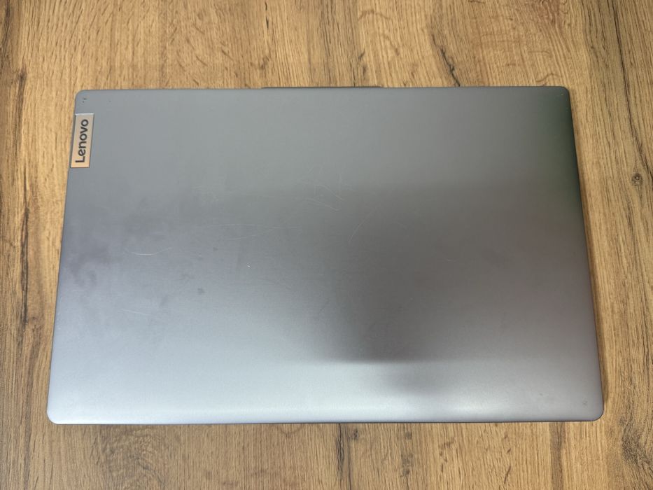 Продам ноутбук Lenovo IdeaPad Slim 3