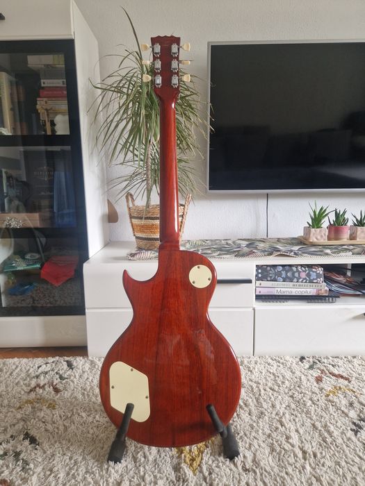 Vand chitara electrica Vintage v100 adf Slash