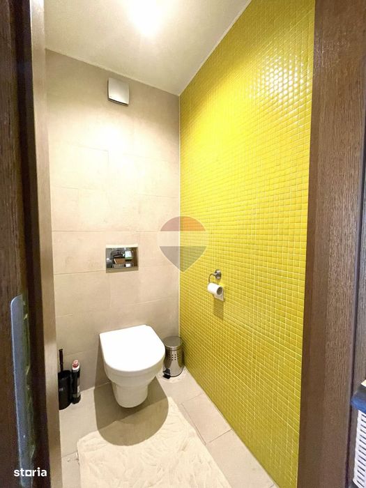 Apartament cu vedere la mare in Faleza Nord, loc de parcare
