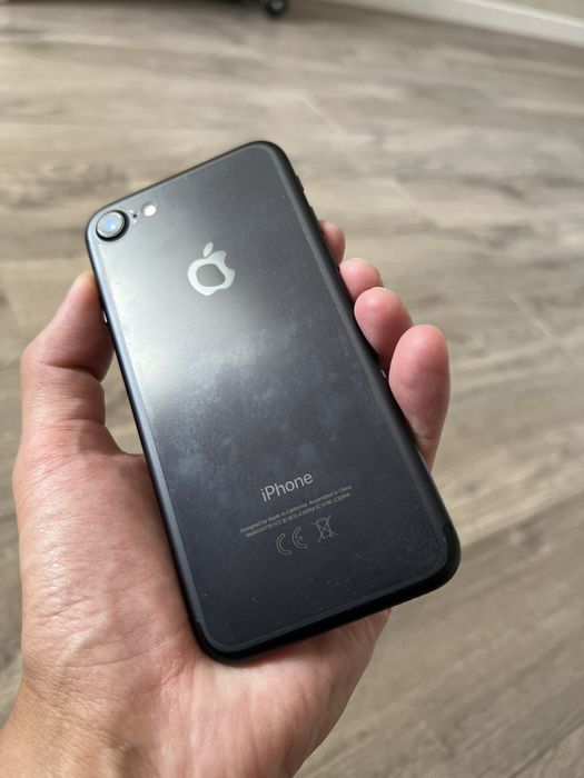 Iphone 7 в идеалтном состоянии