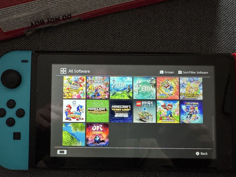 Consola gaming nintendo switch , modat cu 50 jocuri , pachet full