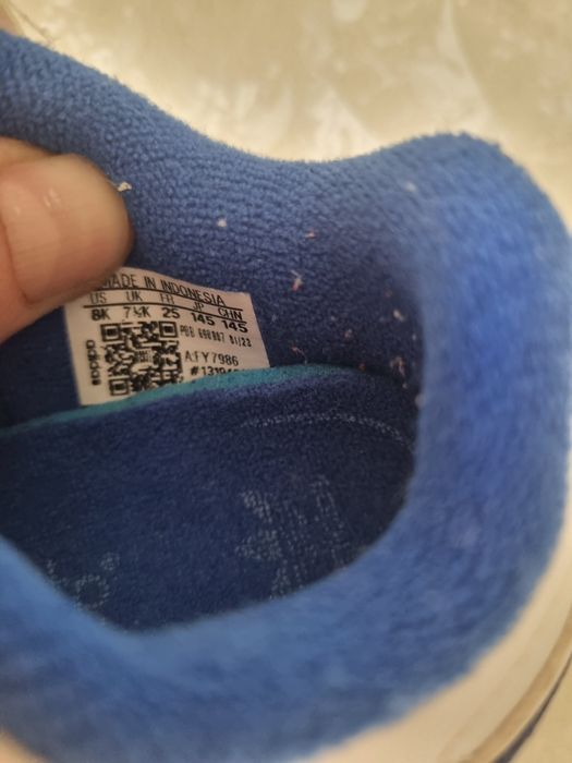 Adidasi baieti marimea 25-26