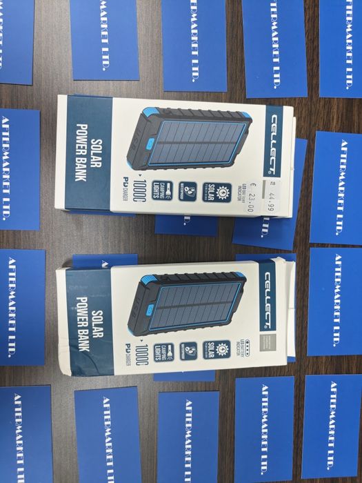 Cellect Solar Power Bank 10 000mAh Black