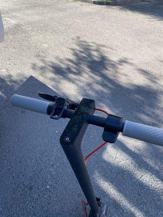 Электросамокат Xiaomi Mi Electric Scooter 1S