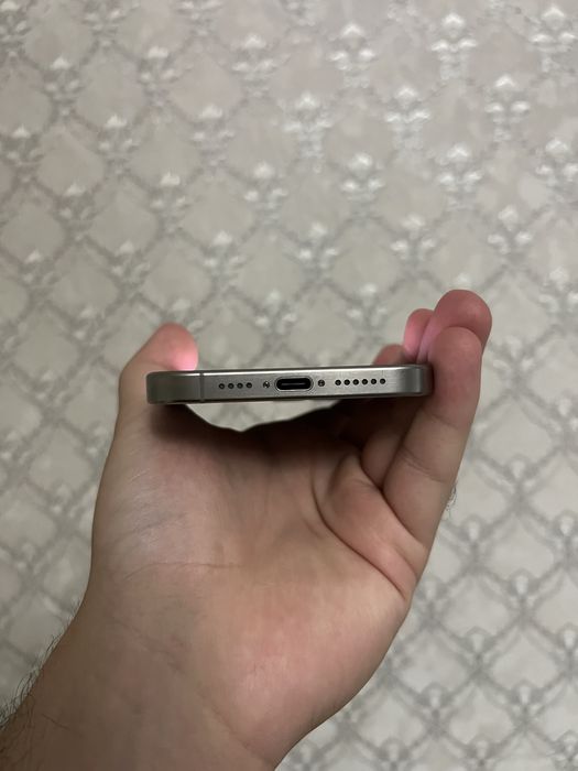 iPhone 15 pro max 1Tb