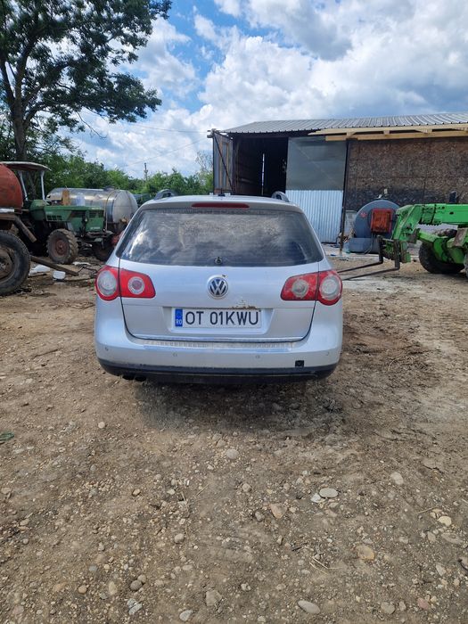 Se vinde Passat B6