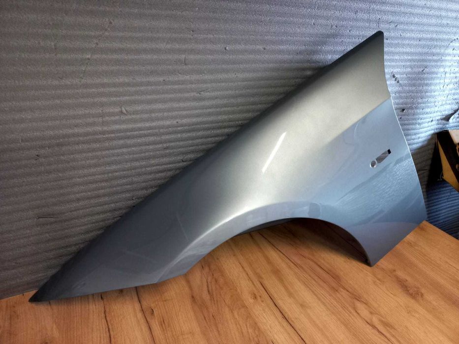 Aripa Fata Stanga BMW E90 An 2005-2012 (A34 (Gri))