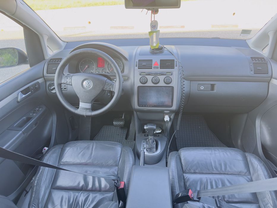 Volkswagwen Cross Touran, motor 2.0 170 CP, 2008