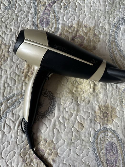 Фен для сушки волос