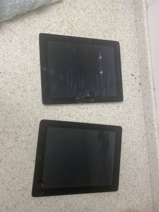 Айпад старый 32 гб на запчасти