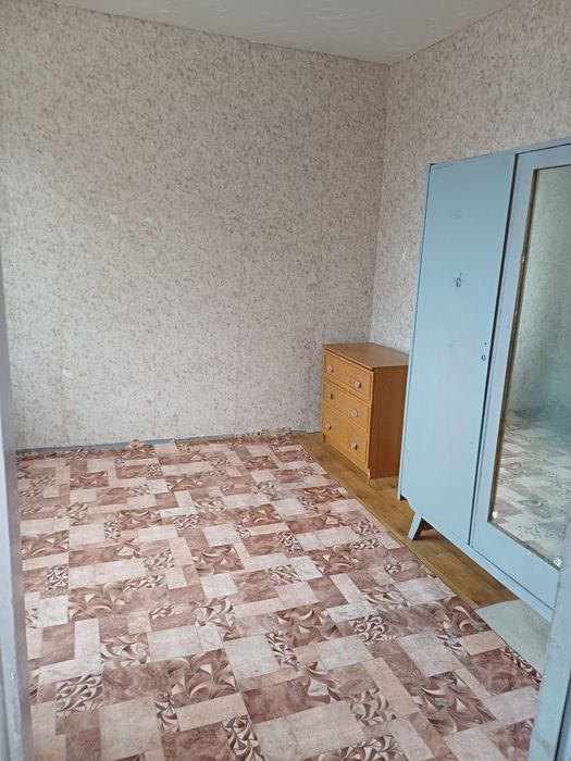 Продам квартиру 4х комнатную