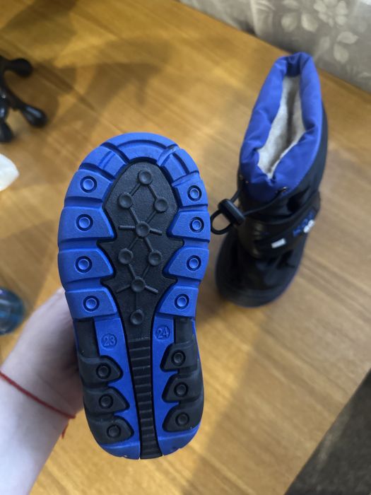 Зимние ботинки