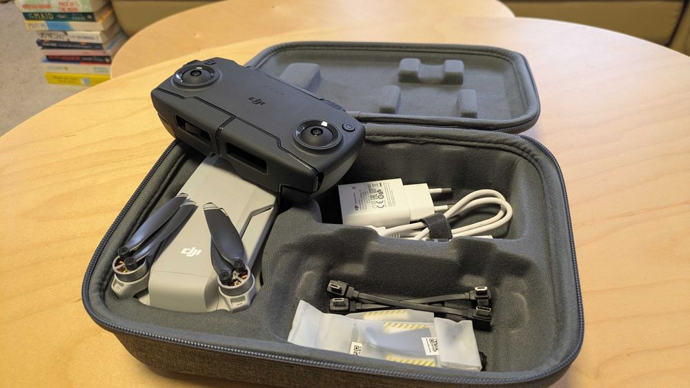 Drona DJI Mavic Mini Fly More Combo