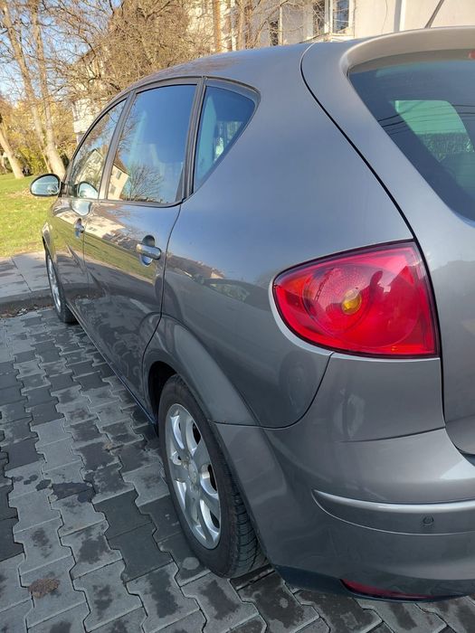 Vând Seat Altea 2005