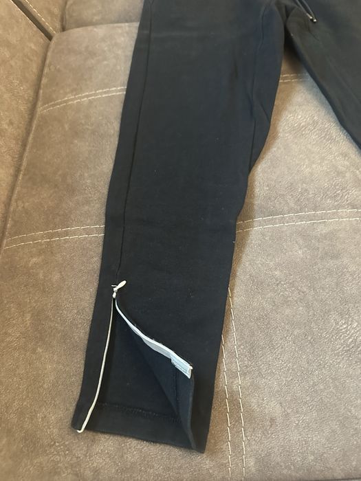 Pantaloni trening moderni barbati zara L