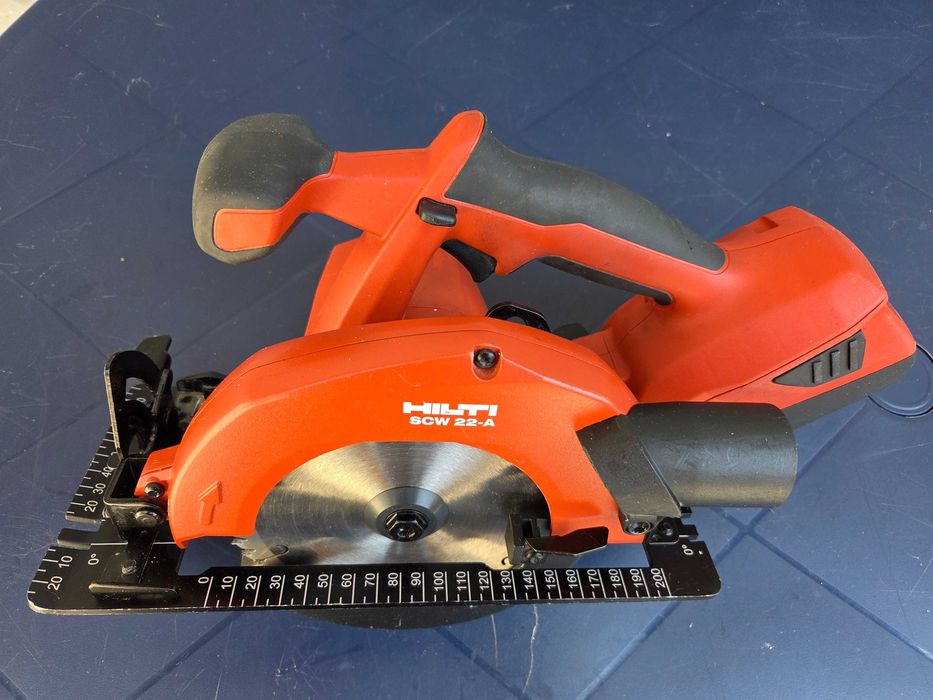 4 бр. Акумулаторни HILTI 22V (Перфоратори, Циркуляр, Саблен Трион) ТОП