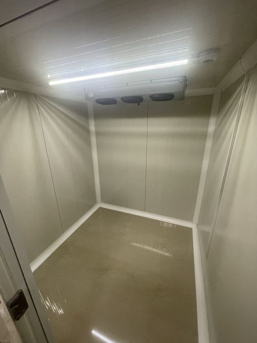 Vând Camera de frig 2x2