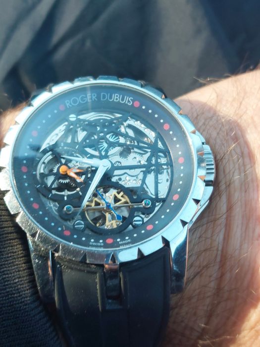 Мъжки часовник.Роджер.Като нов,без кутия  и документи.Автомат.Работи