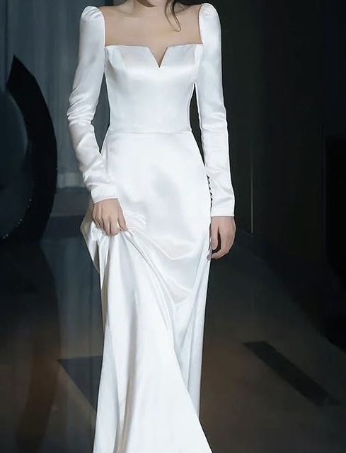 Продается новое свадебное платье