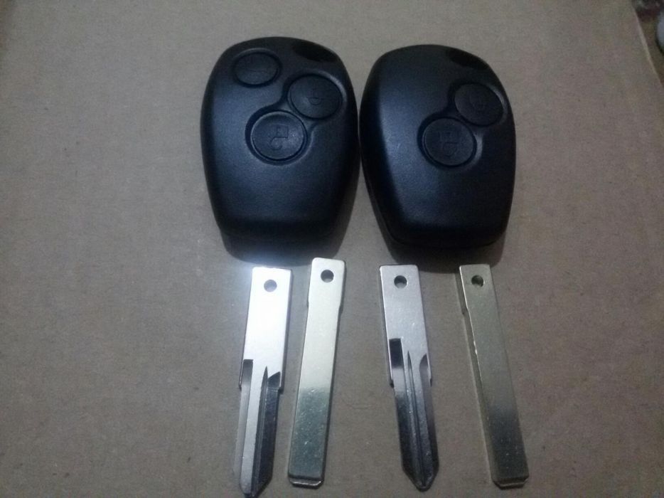 Cheie Chei Auto Dacia Renault 2/3 butoane NOUA