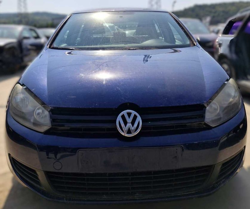 Dezmembrez VW Golf 6 1.6D 105CP 5+1 trepte cod motor CAY cod culoare LD5Q, 2.0D 140CP 6+1 trepte CBD 2011