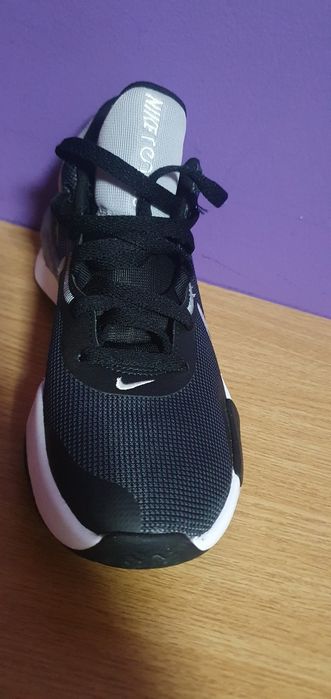 Vând Adidași  Nike RENEW ELEVATE 3,noi nouti ,nr 39,200lei preț neg