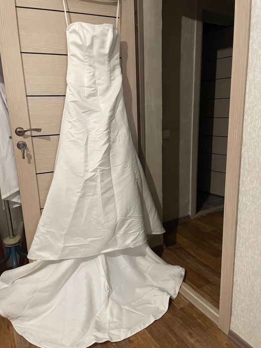 Продам новые свадебные платья