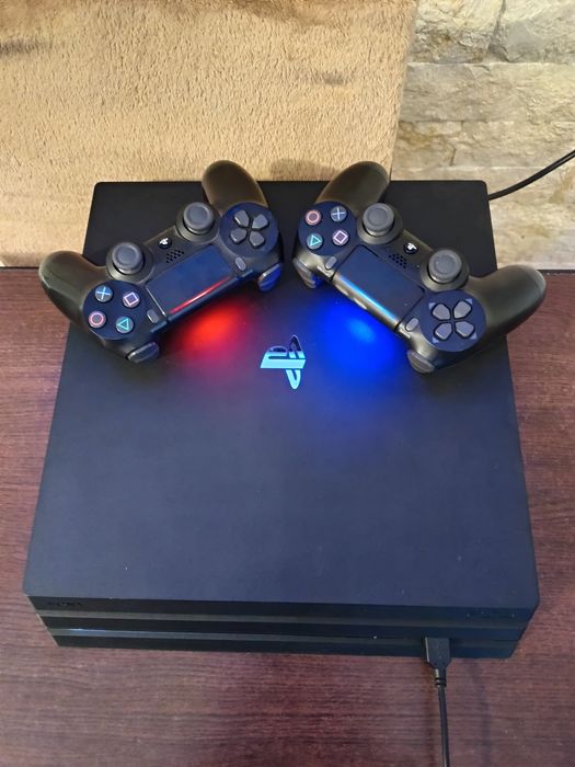 PS4Playstation 4 Pro 4K/120 FPS 1TB HDD cu +20 jocuri + 2 Controllere Wirelles +1 Joc pe CD Cadou