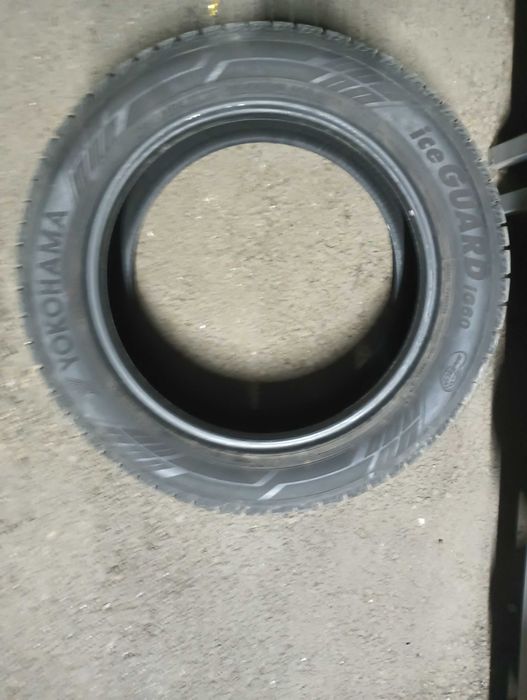 215/55R17 YOKOHAMA ICE GUARD IG60 94Q фрикционная    BU-YOK-75