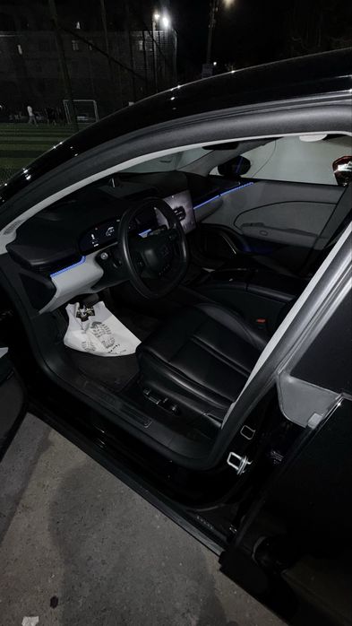 Qora ZEEKR 007 688km 75kwt