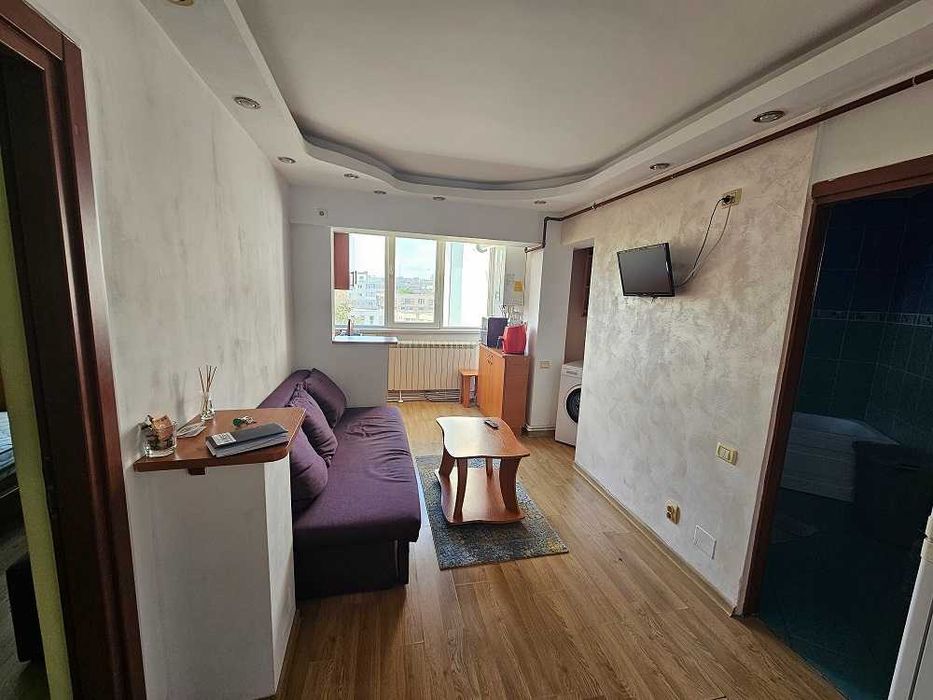 Garsoniera decomandata Dacia, bdul Tomis zona Tavola