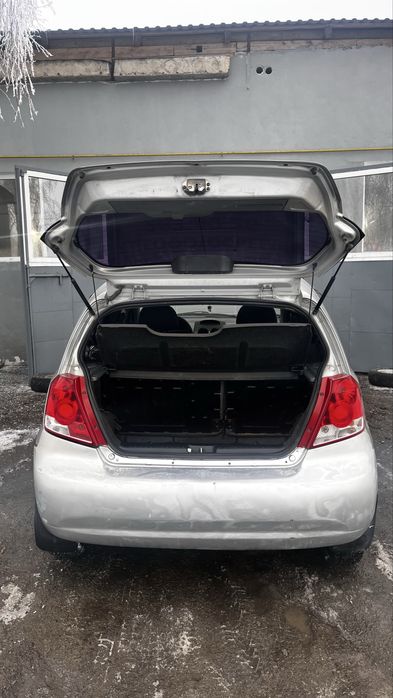 Продам машину Aveo